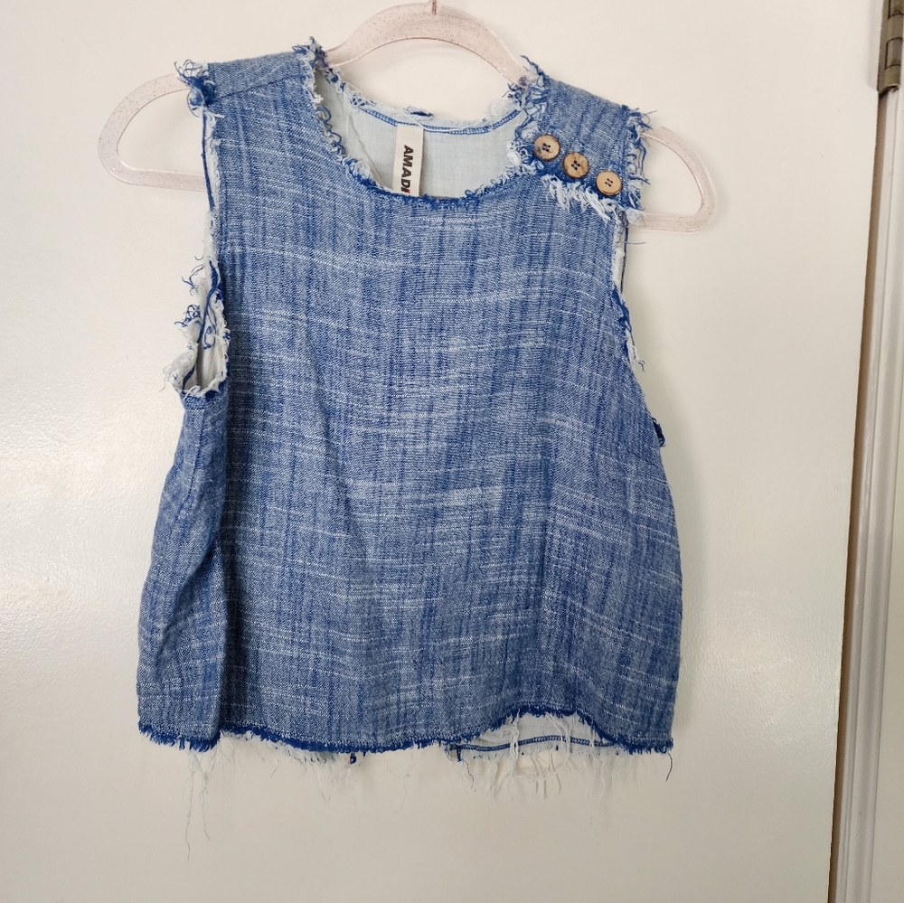 Amadi Top Small